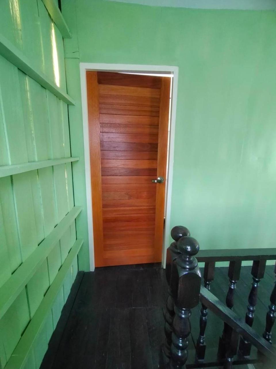 Home Stay At Tapae チエンマイ エクステリア 写真